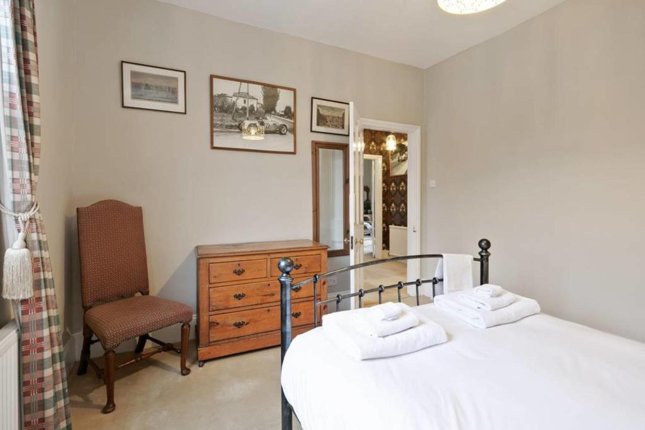 New Gorgeous 5 Bed Victorian House In Hammersmith Casa de Férias *