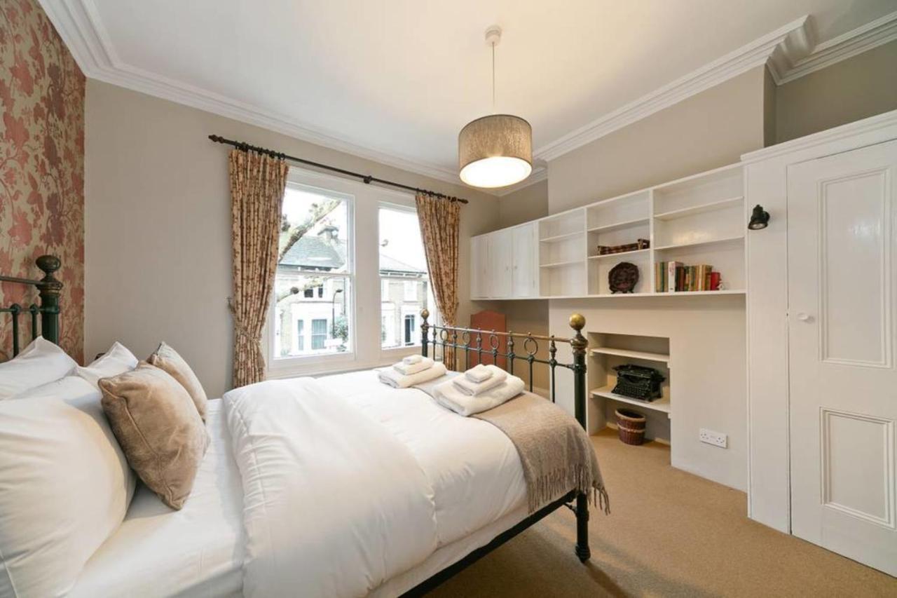 New Gorgeous 5 Bed Victorian House In Hammersmith Londres