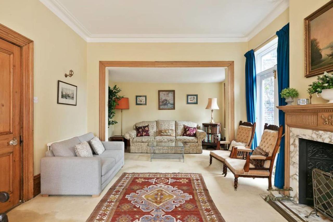 Hébergement de vacances New Gorgeous 5 Bed Victorian House In Hammersmith Londres